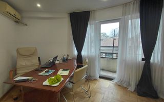 Interbelic 1934 | 4 camere, 4 balcoane, centrala | Piata Sf. Stefan - Poză 13