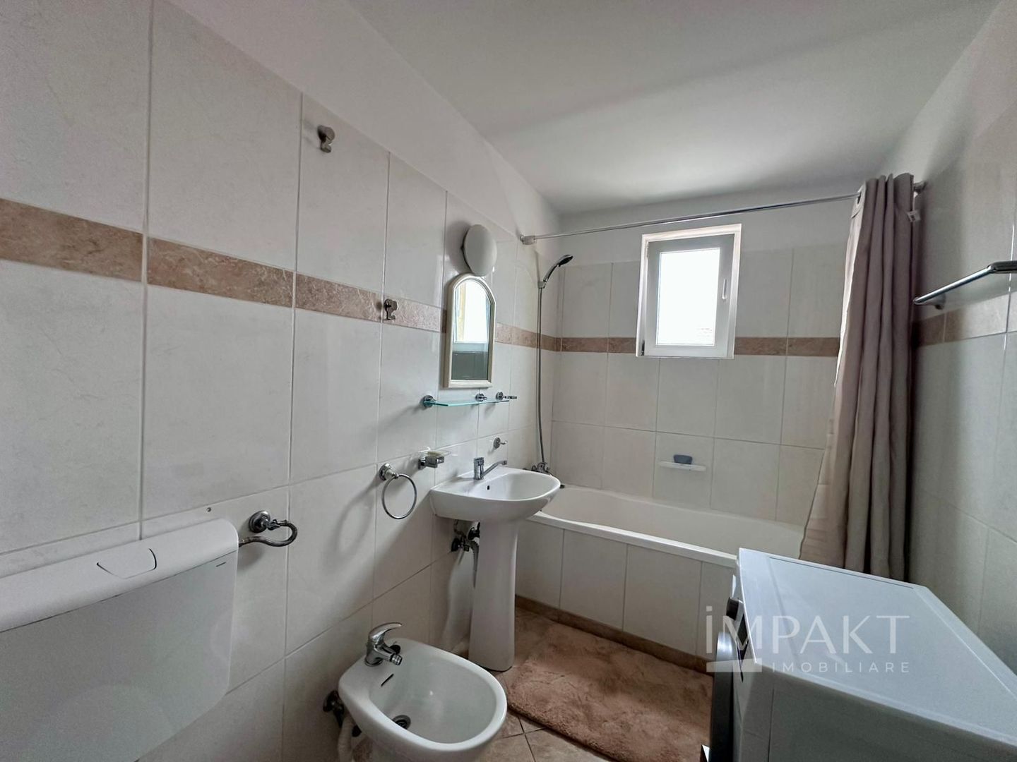 2 camere de inchiriat, parcare, aer conditionat, Andrei Muresanu - Poză 4