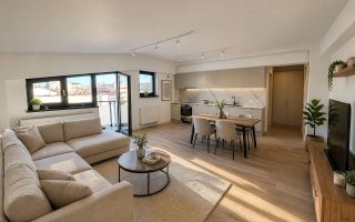 Apartament 3 camere nemobilat,nelocuit bloc nou + loc parcare - Poză 1