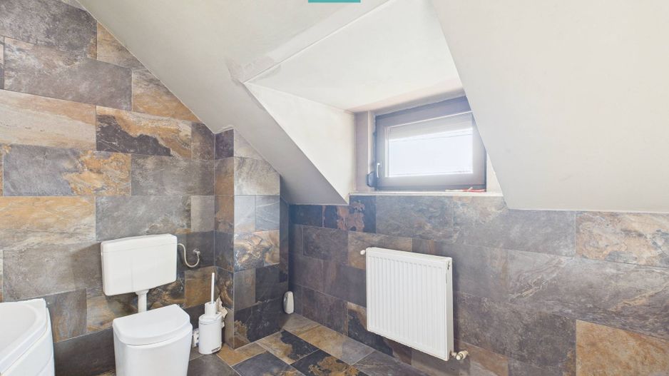 Două locuințe individuale pe 512 mp –  in GIROC - Poză 23