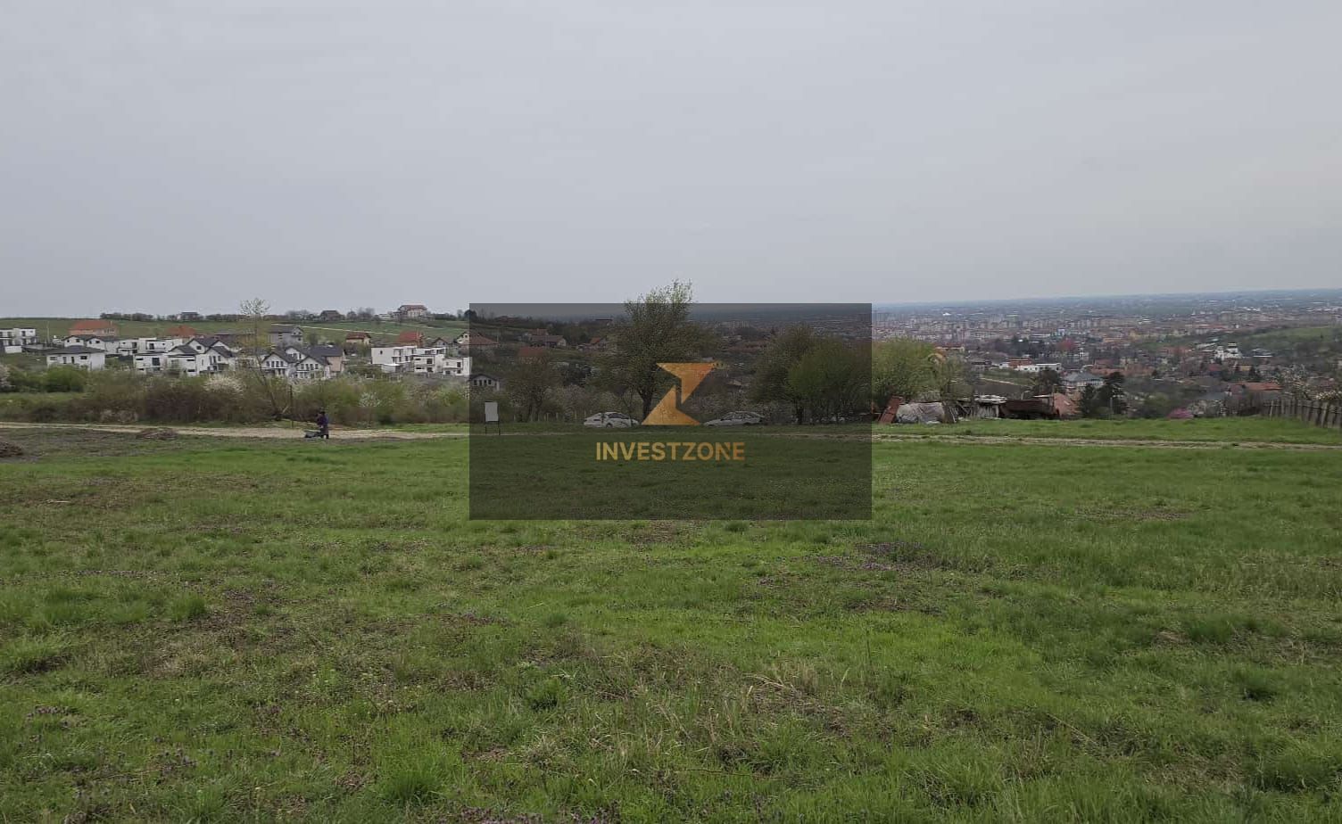 Vindem 7000mp,cu panorama deosebita a orasului Oradea - Poză 1