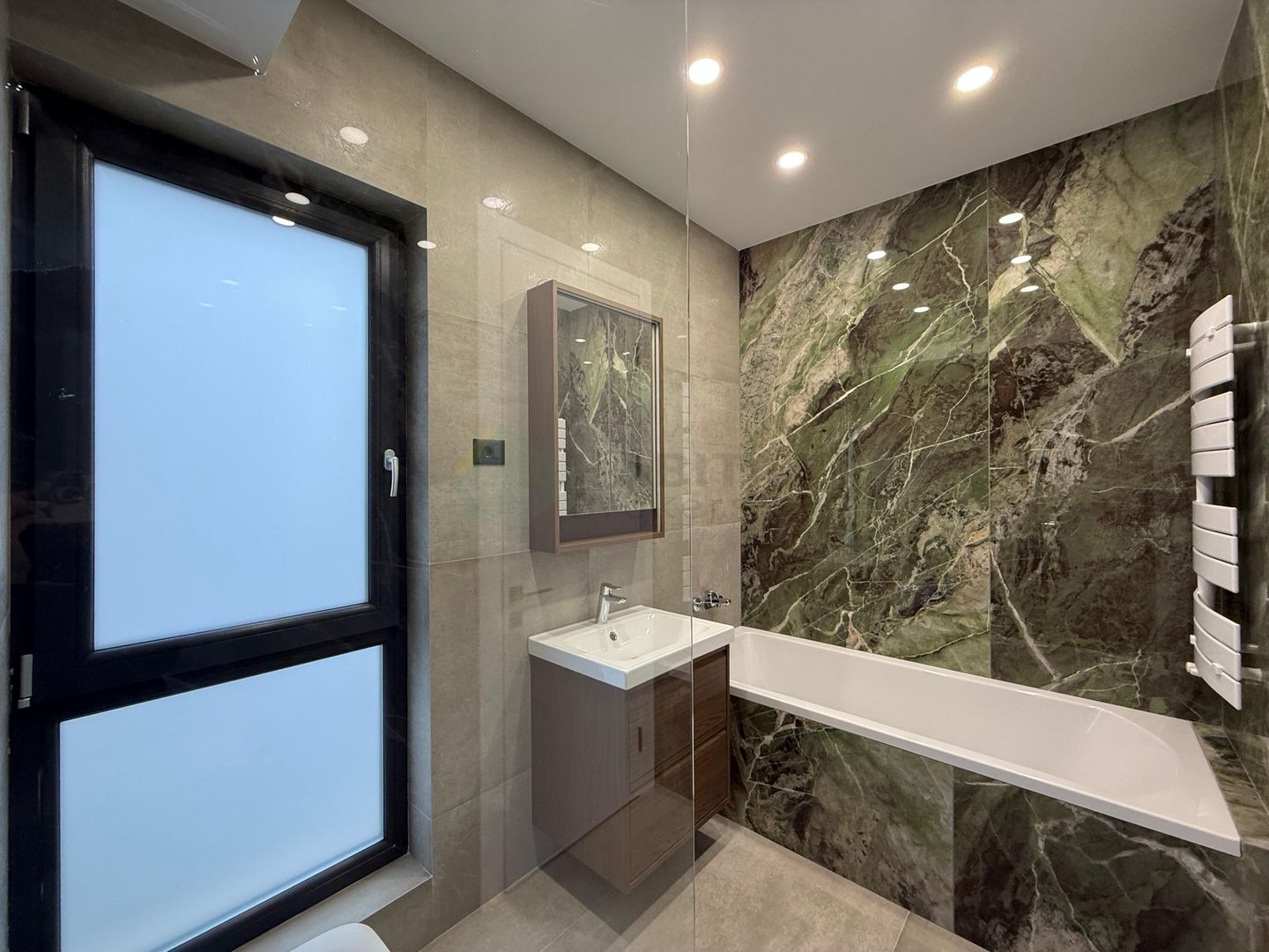 Vila individuala 5 camere Tunari 1 Decembrie - Poză 45