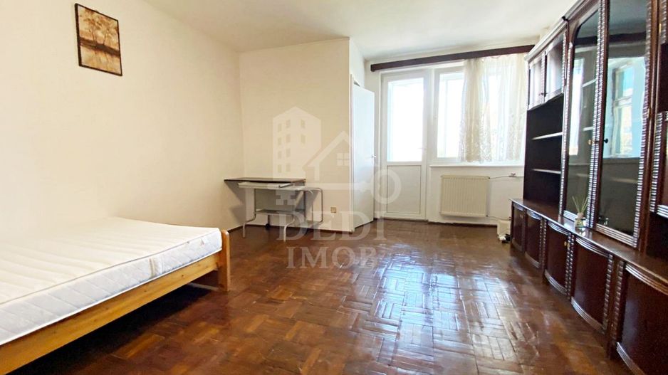 Apartament cu 1 camera de vanzare zona Decebal, Oradea - Poză 2