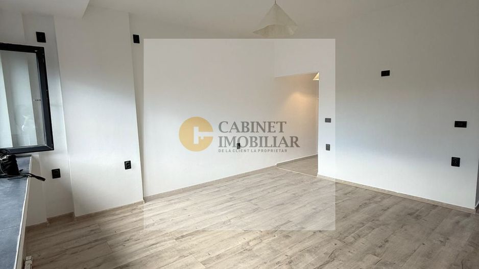 Parc Cismigiu | Garsoniera  | Etaj 1/5 | Renovata - Poză 2