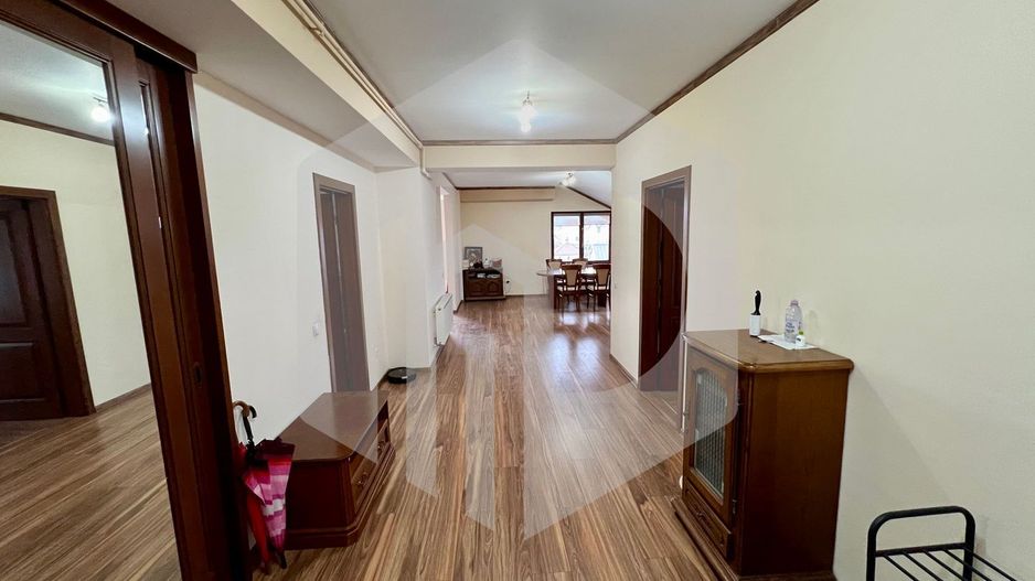 Apartament|4 camere | zona Calea Dumbravii | Lift | Parcare subterana - Poză 3