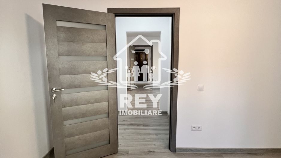 Apartament 2 camere semidecomandat de închiriat / Terezian / Parter - Poză 4