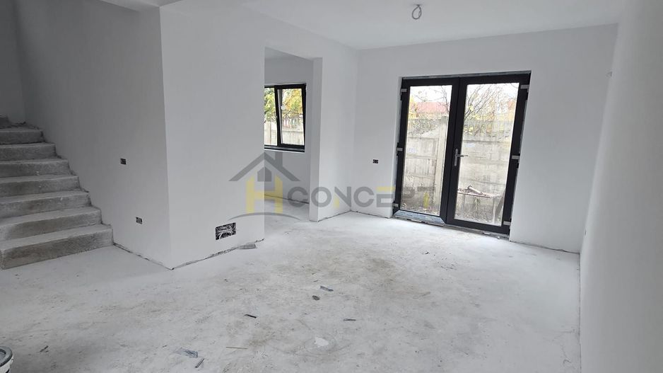 Vila individuala 4 camere finisaje la alegere Str Martisor - Poză 3