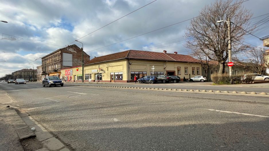 Cladire cu multiple spatii comerciale | P-ta Maria - Sinaia | 1425 MP - Poză 6