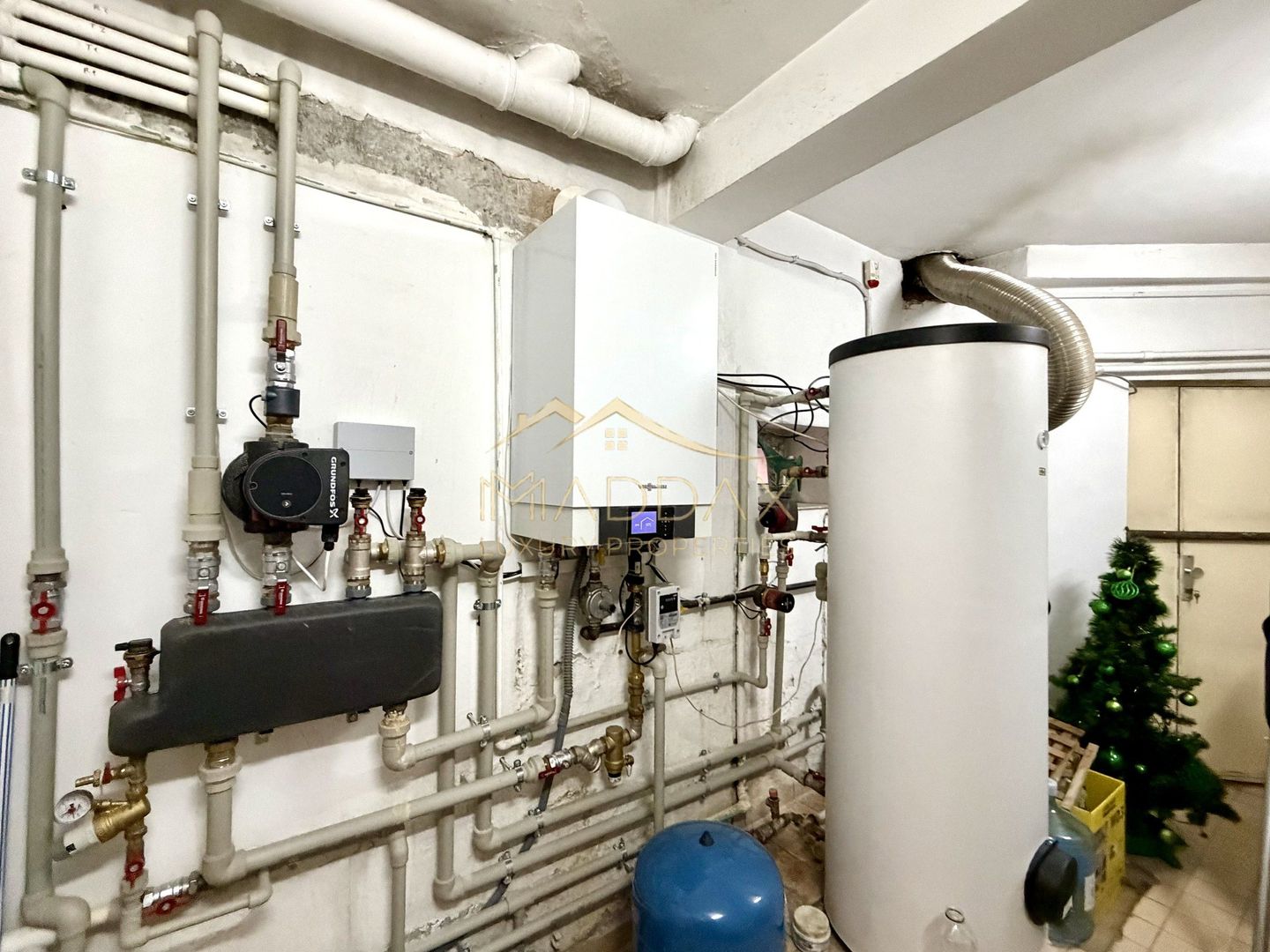 Vila cu 6 camere *485 mpc // *1.670mp teren* // 8 locuri parcare // Sisești - Poză 60