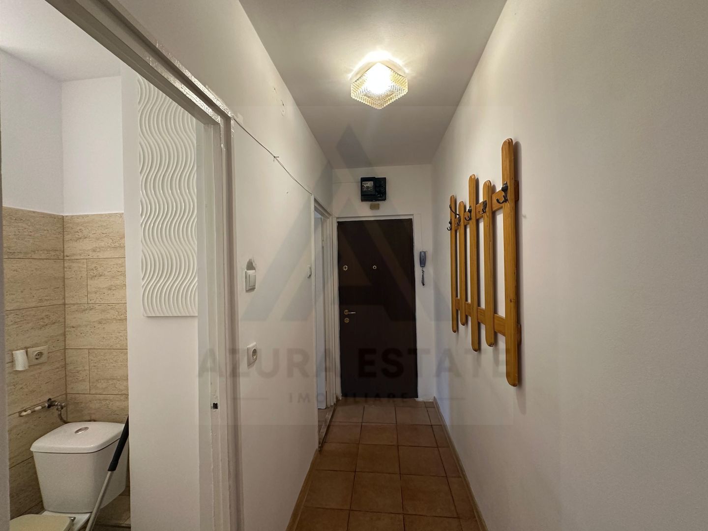 Apartament 2 camere bucatarie inchisa si baie cu geam pe Nicolae Iorga - Poză 3