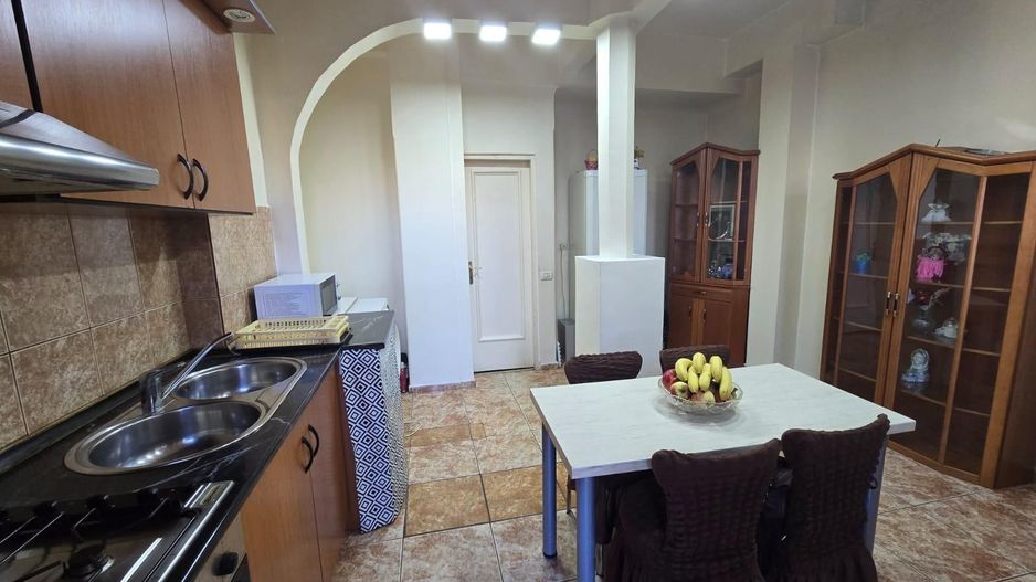 Apartament 4 camere in zona Victoriei, Bulevardul Alexandru Ioan Cuza - Poză 1