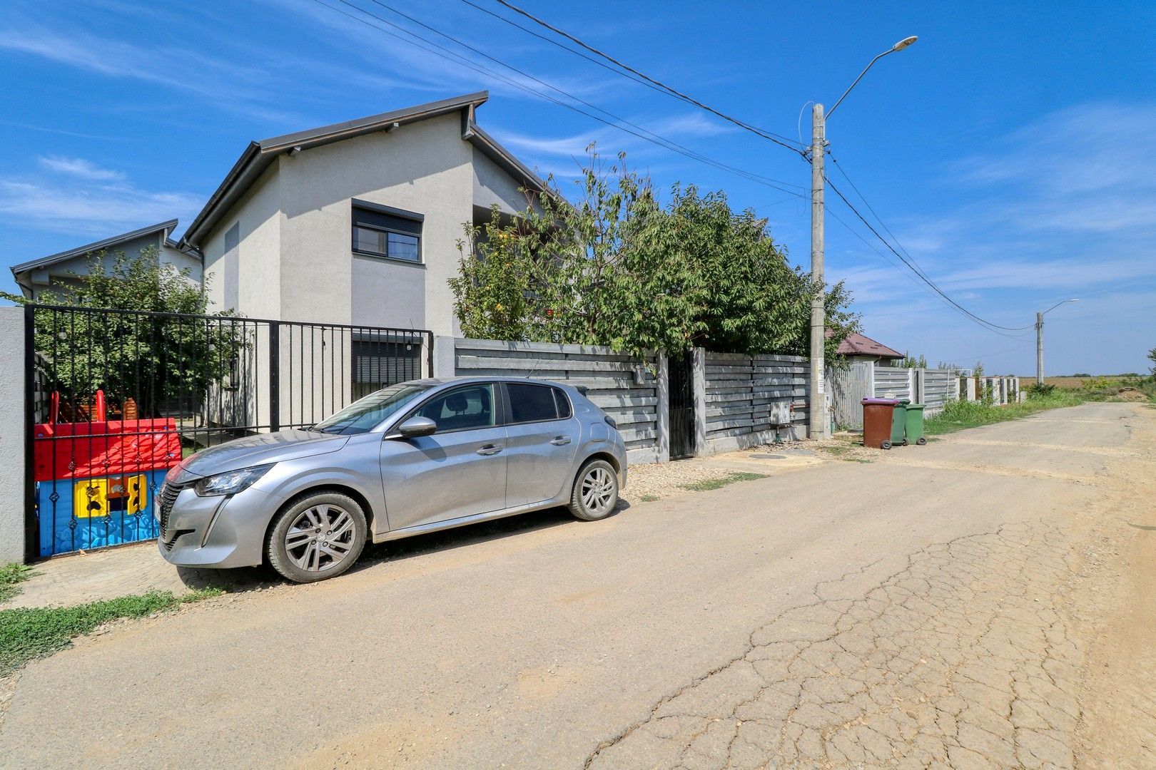 Tunari  - Vilă individuală P+1- la cheie! - Poză 1