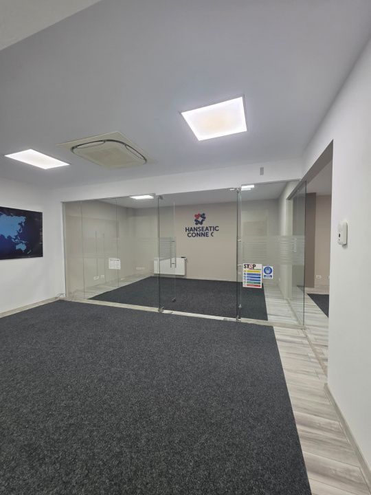 B-dul Mamaia - zona Delfinariu | Spațiu ideal pentru birou | 80mp - Poză 1
