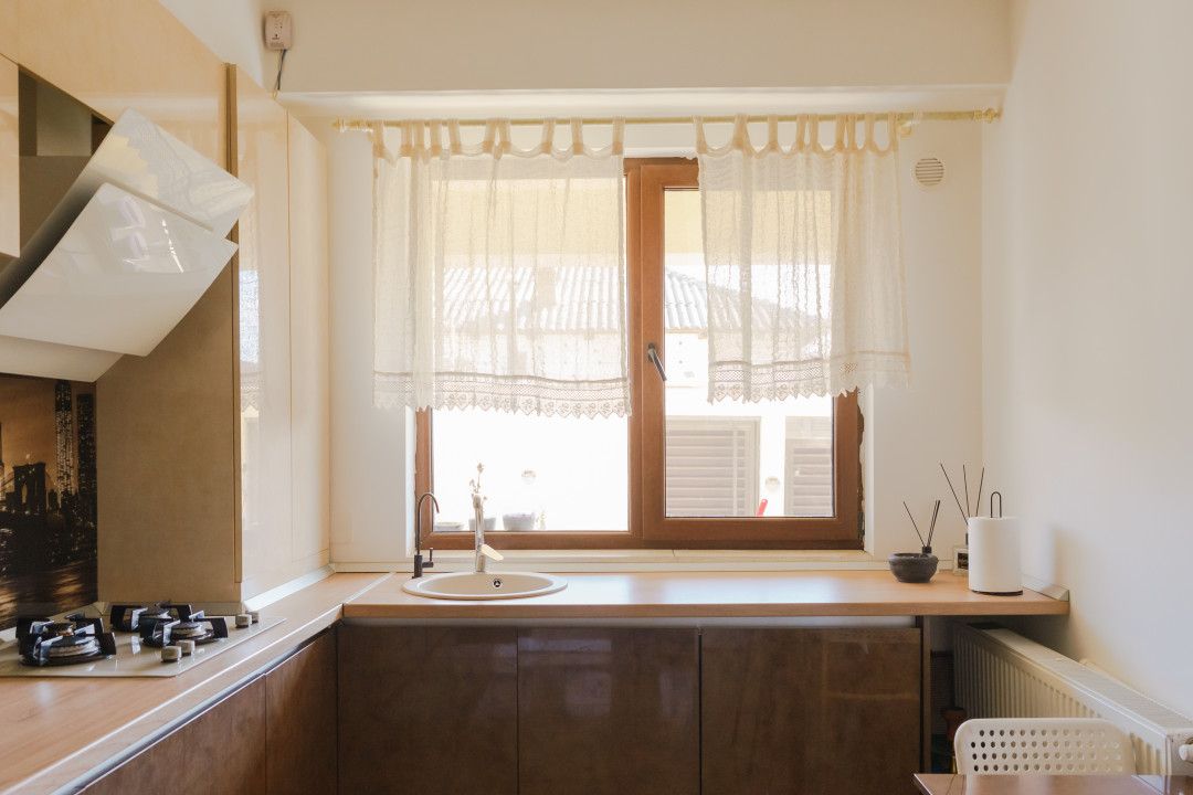 PALAZU MARE -  Vila Duplex cu 4 Camere, Panorama Superba si Curte Amenajata - Poză 13