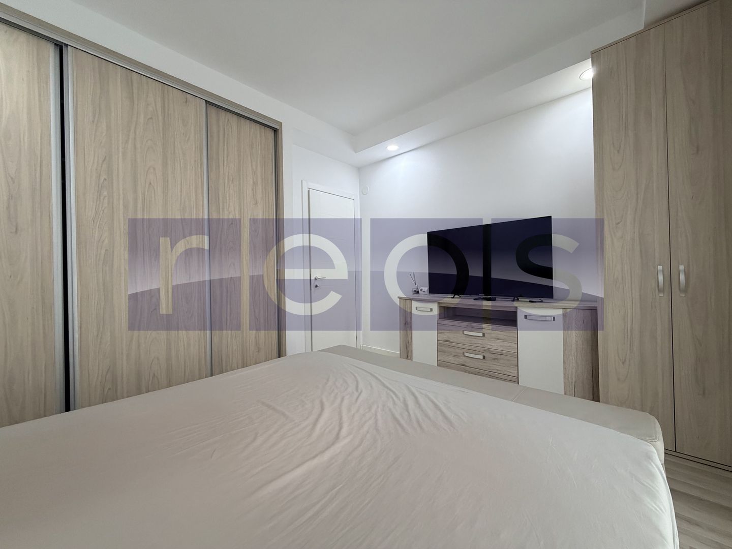 VANZARE 2 CAMERE | LOC DE PARCARE INCLUS  | COSMOPOLIS - Poză 2