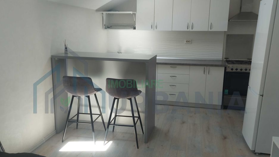 Apartament 2 camere de vanzare in Complexul Roua Valea Lupului - Poză 2