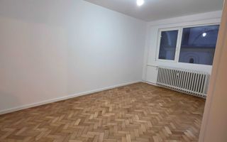 Apartament cu 3 camere, renovat complet, Gheorgheni - Piata Hermes - Poză 1