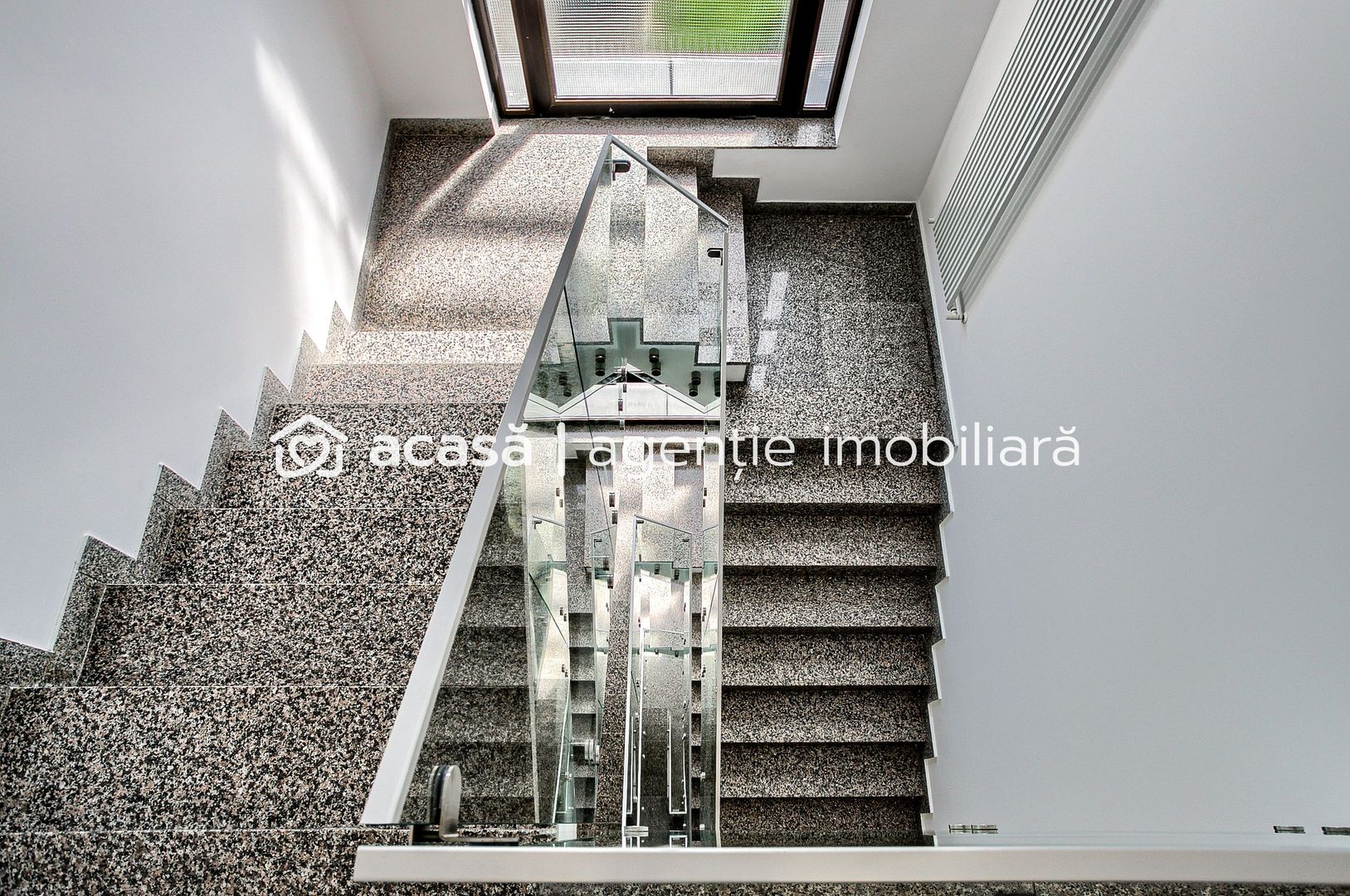 Spațiu modern de inchiriat destinat clinicilor sau companiilor - Poză 8