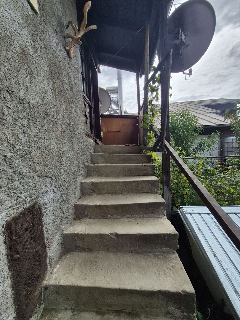 Vila 4 camere + teren 818 mp central Provita de Sus (lângă școală) - Poză 32