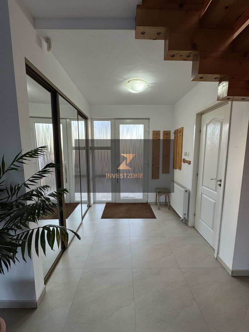 Casă mobilată zona Paleu - Poză 22