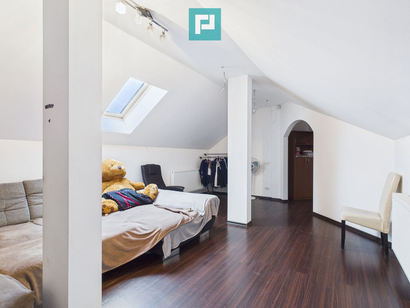 Casă individuală spațioasă, la 10 km de Timișoara - Poză 27