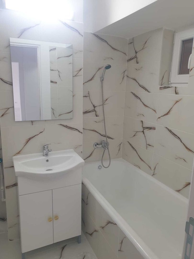 Apartament 3 camere | OBOR | 1 minut metrou - Poză 3