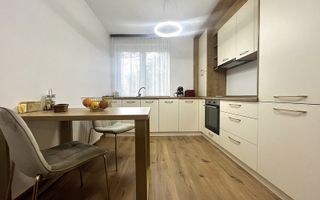 Un apartament primitor si modern, situat in zona Ultracentrală - Piața Victoriei - Poză 6