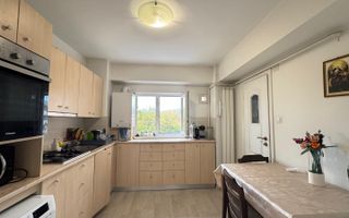 Apartament cu 3 camere decomandate | 72 mp | Piața Timotei Cipariu - Poză 2