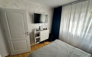 3 camere, etaj 2/4, centrala,  Rovine - 118 000 Euro - Poză 2
