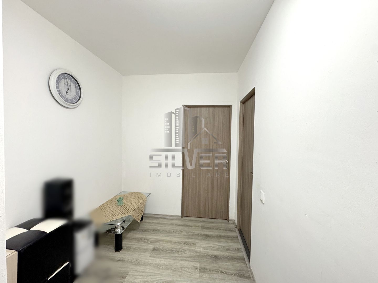 Apartament dec.cu o camera /36 mp/zona strazii Privighetorii. - Poză 9