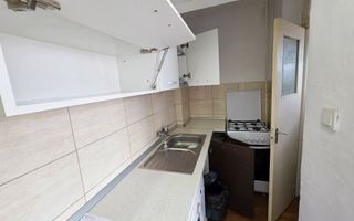 Garsoniera decomandata, 28 mp utili, zona Parc Cetate - Poză 7