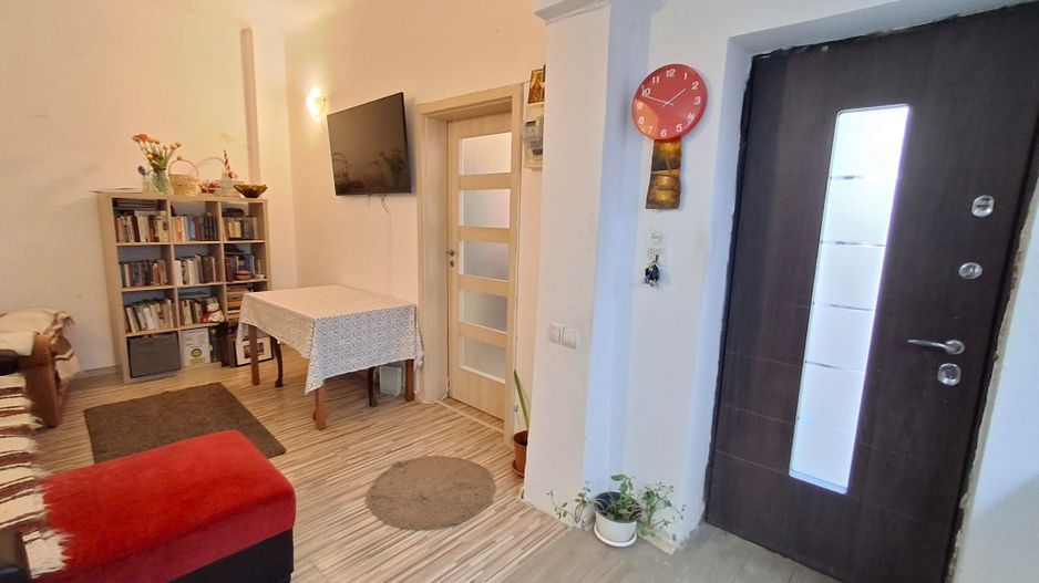 Casa de vanzare 3 camere Zona  Timpuri Noi - Poză 12