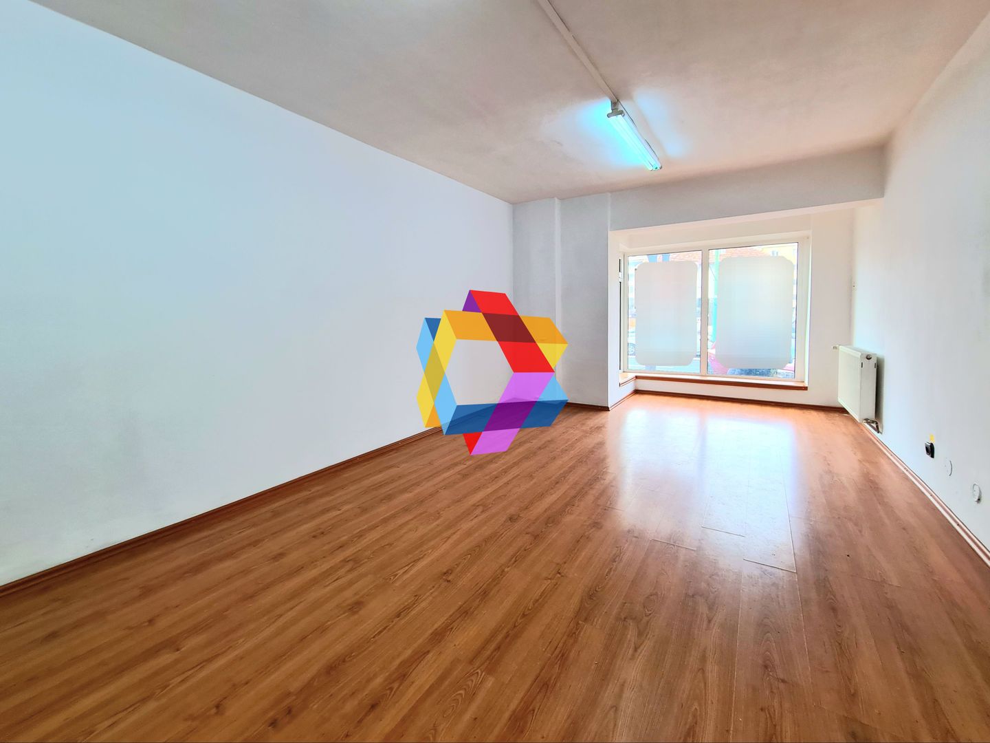 Spatiu comercial de vânzare cu vad Brașov - 57 mp # plus-imo.ro - Poză 5