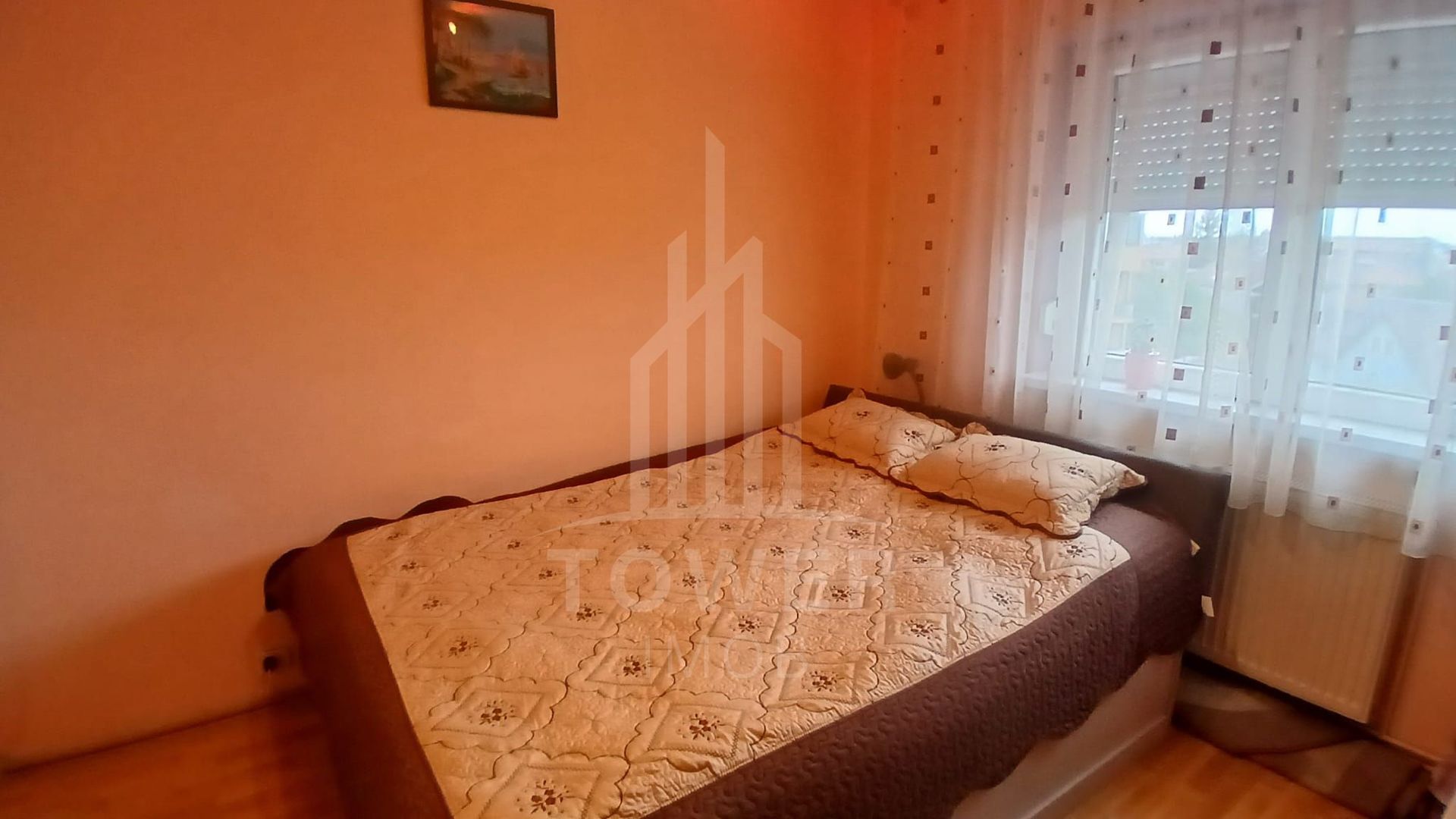Apartament cu 3 camere decomandat | zona Vasile Aaron - Poză 4