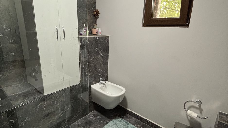 Apartament privat la casa la 5 minute de Piața Victoriei - Poză 28