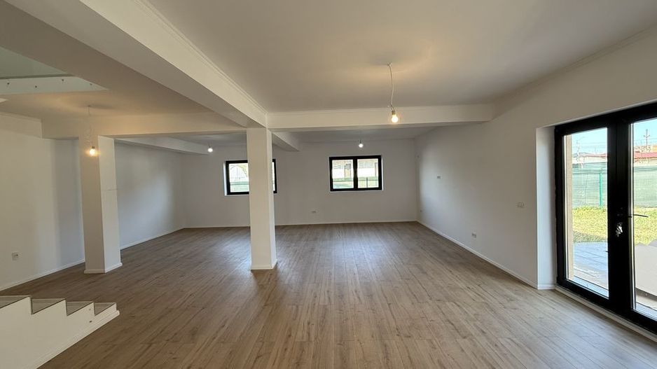 Casa tip duplex P+1+Pod | Tunari - Poză 2