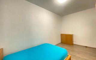 Apartament cu 3 camere de inchiriat si loc de parcare, strada Campina - Poză 7