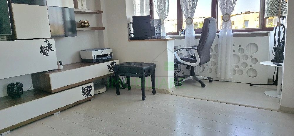 Apartament 2 camere Astra 54 mp 2 balcoane și 2 locuri de parcare - Poză 4