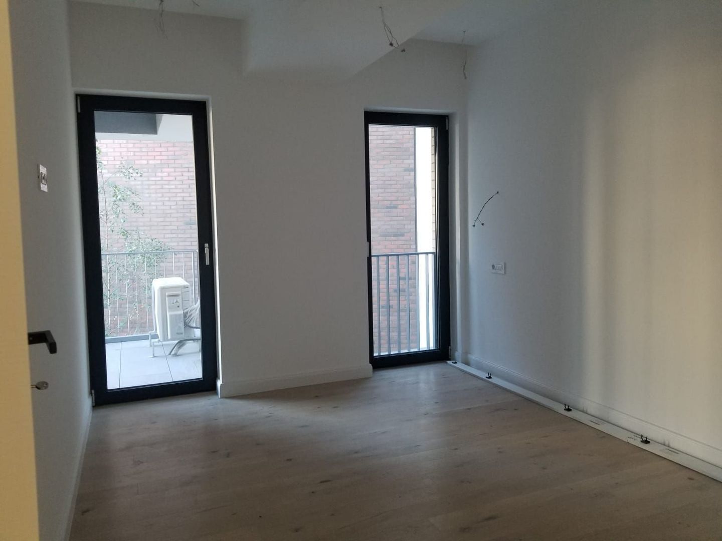 Apartamente 2 camere bloc nou Universitate Armemeasca prima Inchiriere - Poză 53