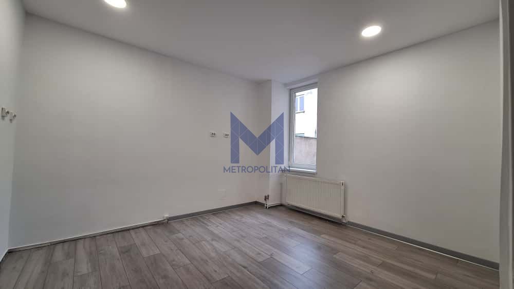 Spațiu birouri 15 mp, proaspăt renovat, cheltuieli incluse - Poză 1