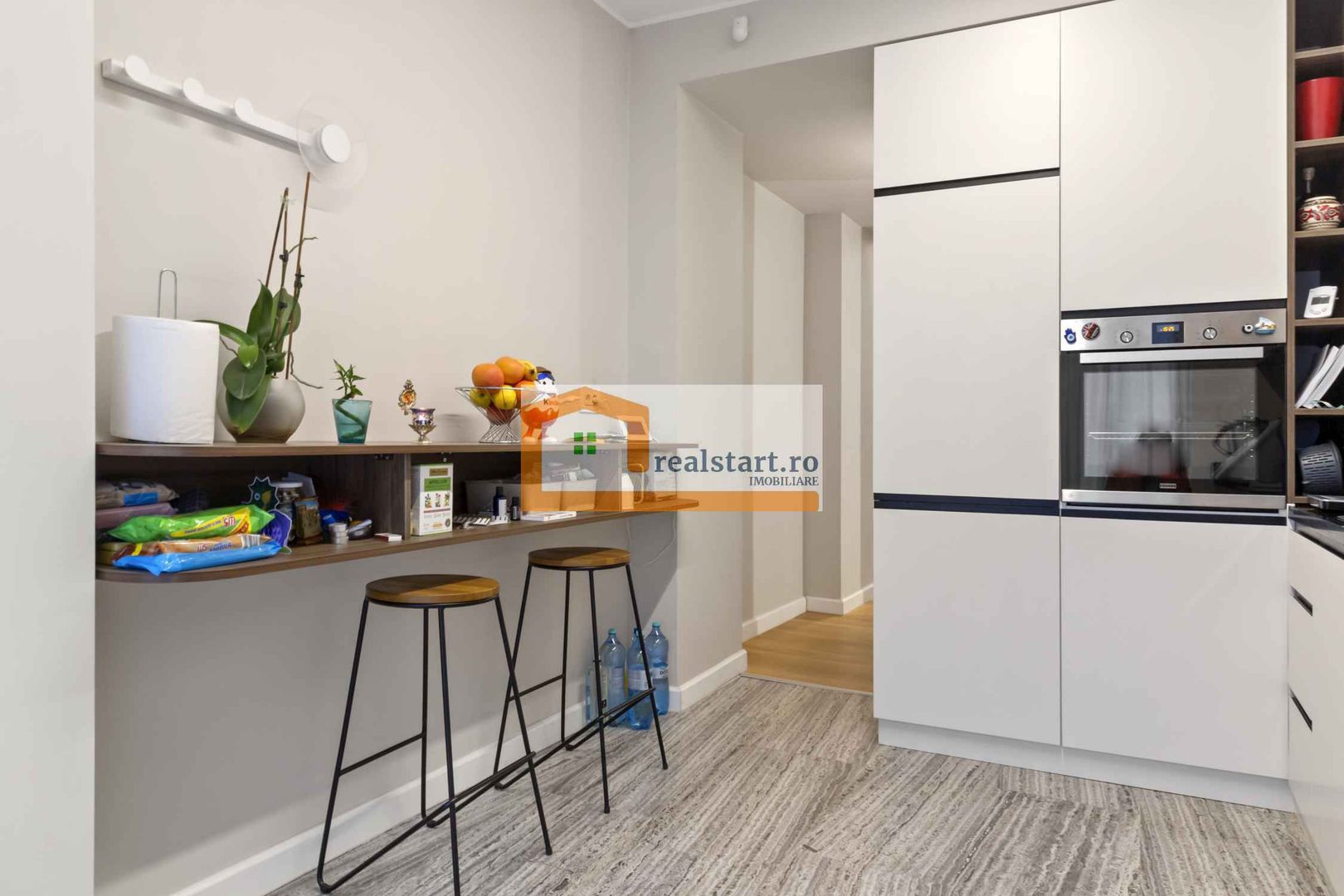 Vila individuala, acces metrou, 10 locuri parcare - Poză 12