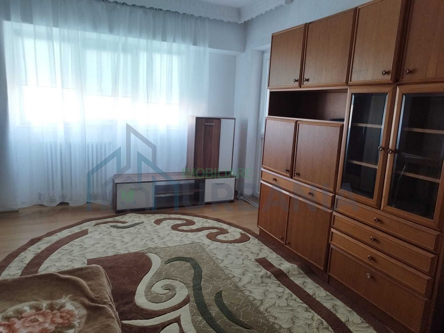 Inchiriez apartament cu 1 camere zona Independentei, 5 minute de UMF - Poză 2