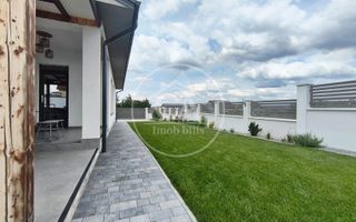Casa de vanzare cu 4 camere si piscina in Cihei, Bihor - Poză 9