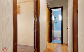 Apartament spatios, renovat, 4 camere, decomandat, etaj 4, Micro 39 - Poză 11