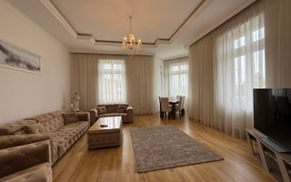 Apartament istoric de lux cu 3 camere de 130mp langa Prefectura - Bastion - Poză 2