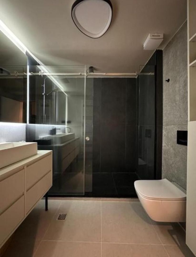 Apartament spațios, 3 camere (140 mp), complet mobilat și utilat - Poză 14