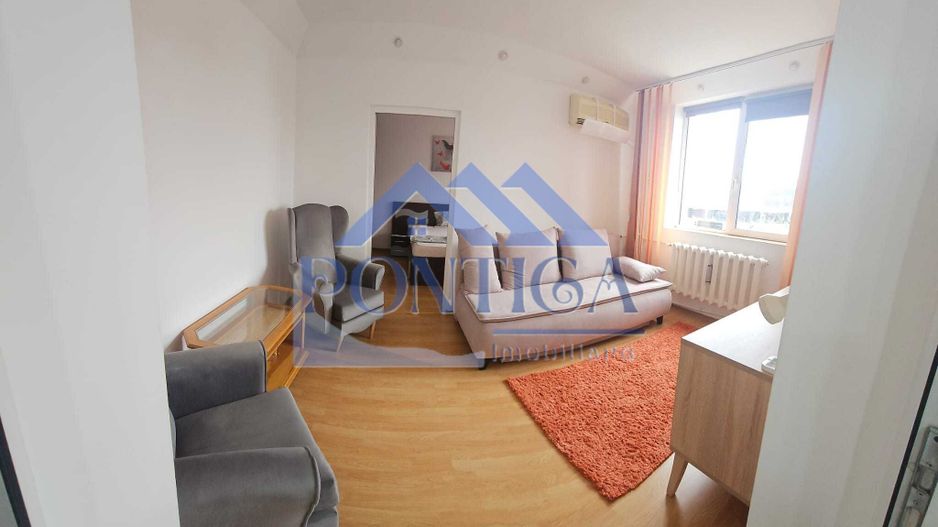 Inchiriez apartament City Mall, cu loc de parcare - Poză 2