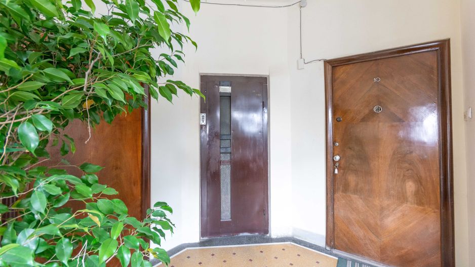 Piata Romana | Lascar Catargiu | Cal. Victoriei,5 cam pe Nicolae Iorga - Poză 7