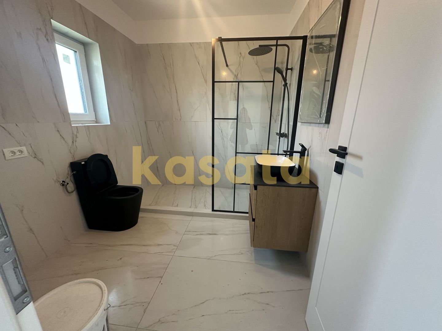 Casă Parter 🏡 | Bâcu 📍 | 3 Camere | Încălzire în Pardoseală - Poză 12