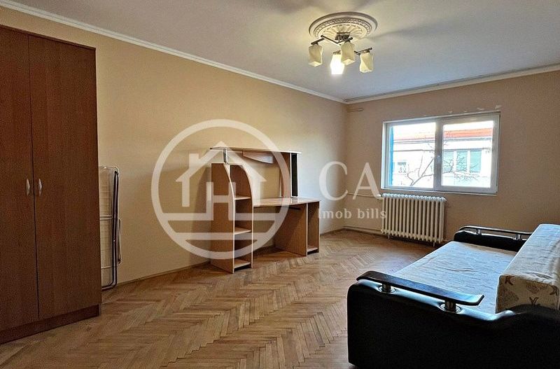 Apartament PB de vânzare cu 3 camere în zona Ioșia, Oradea - Poză 2